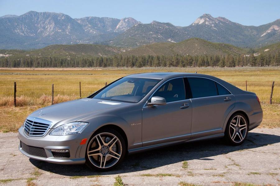  Mercedes-Benz S63 AMG 2012 года  (фото 3 из 50)